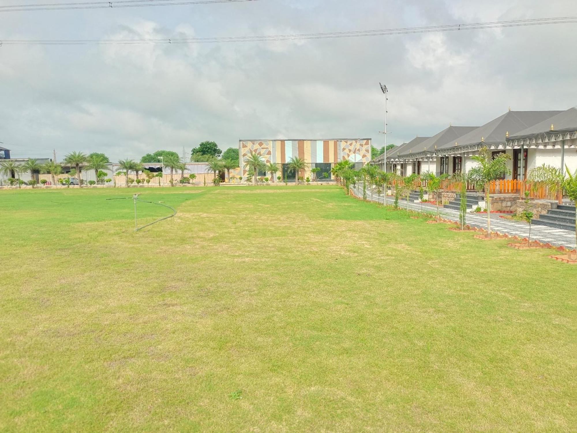 Royal Rajasthan Resort Sikar المظهر الخارجي الصورة