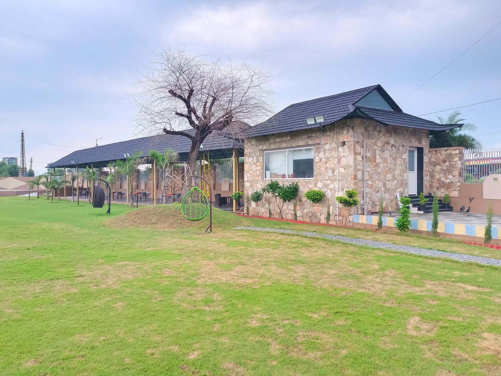 Royal Rajasthan Resort Sikar المظهر الخارجي الصورة